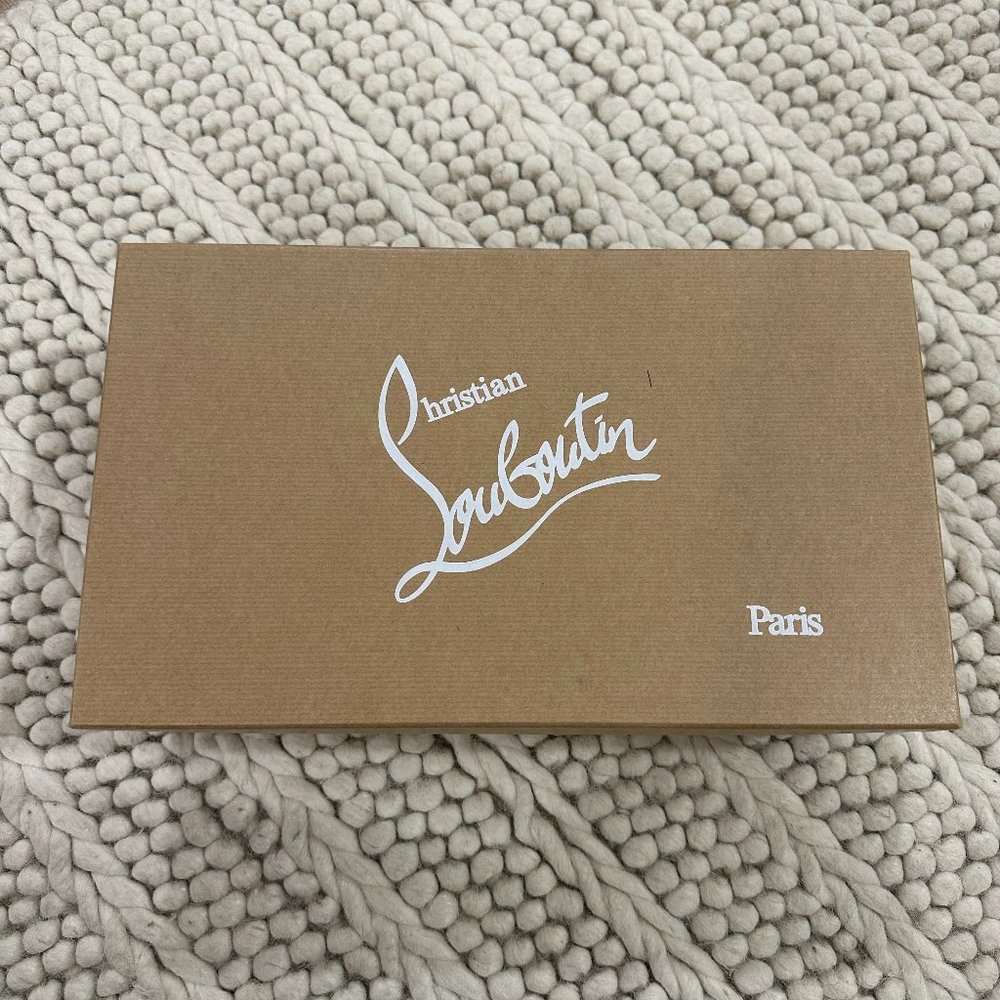 Christian Loubutin Louis Junior Spikes Flat Calf